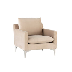 Nuevo Anders Lounge Chair - Silver Legs